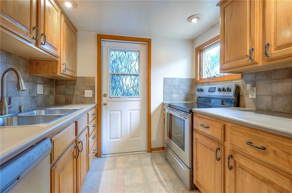 5933 Knox Avenue — photo 8