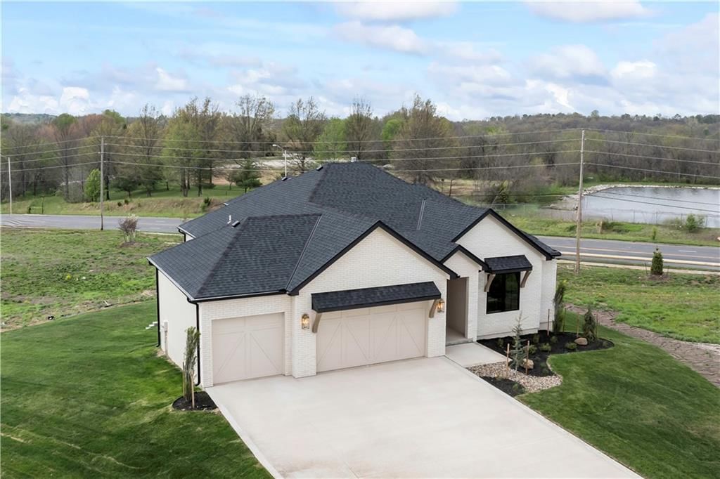 1816 NE Lashbrook Circle — photo 77