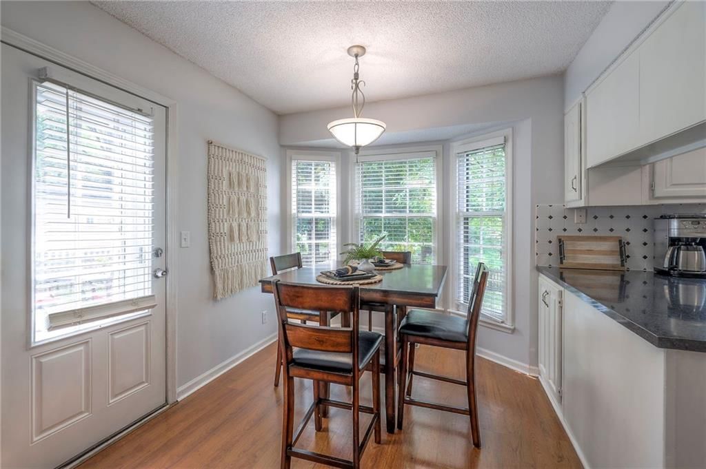 Photo 14 of 38 - 14445 Brentwood Drive