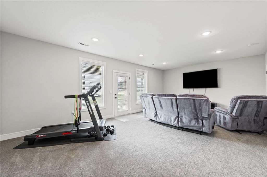 7337 Griffey Street — photo 27