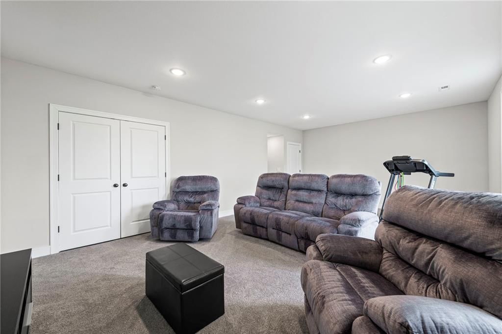7337 Griffey Street — photo 29