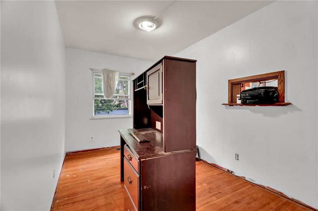 Photo 5 of 14 - 438 N 83rd Street