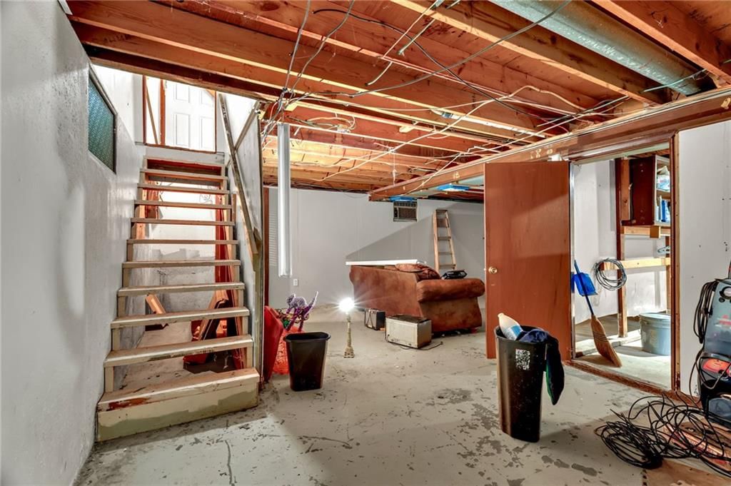 Photo 9 of 14 - 438 N 83rd Street
