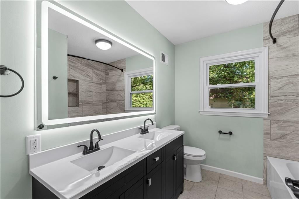 115 W Walnut Street — photo 21