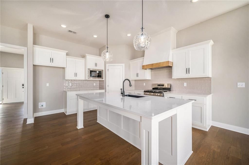 7602 NE 103rd Street — photo 12