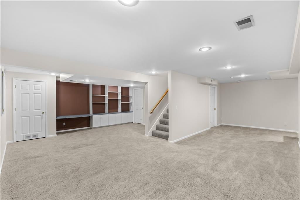 16134 W 80th Street — photo 17