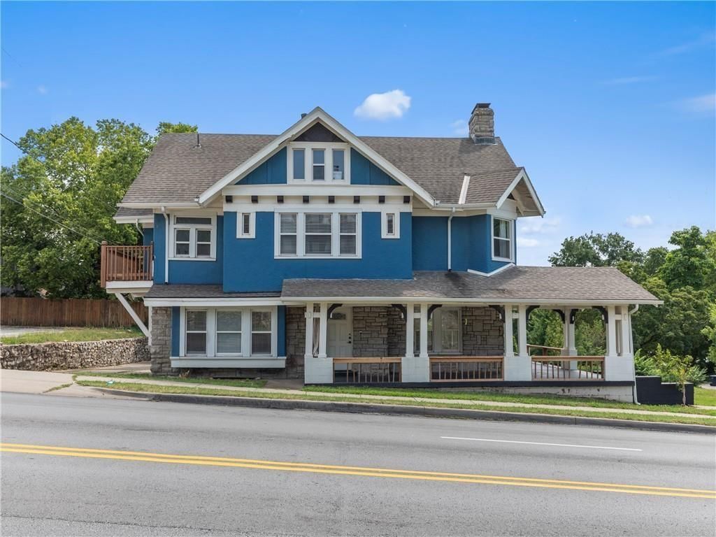 Photo 6 of 33 - 3901 Manheim Road
