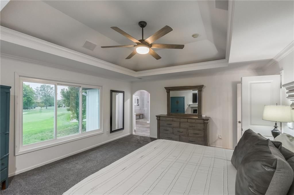 10134 N Montgall Avenue — photo 30