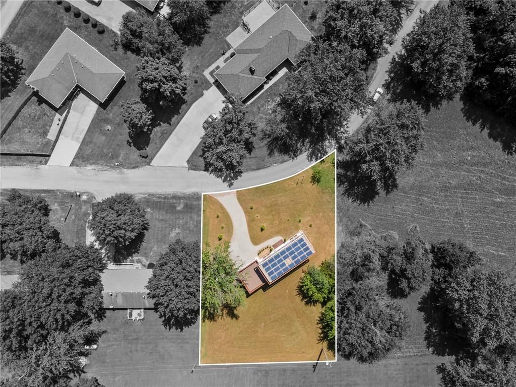 1005 Sycamore Drive — photo 48