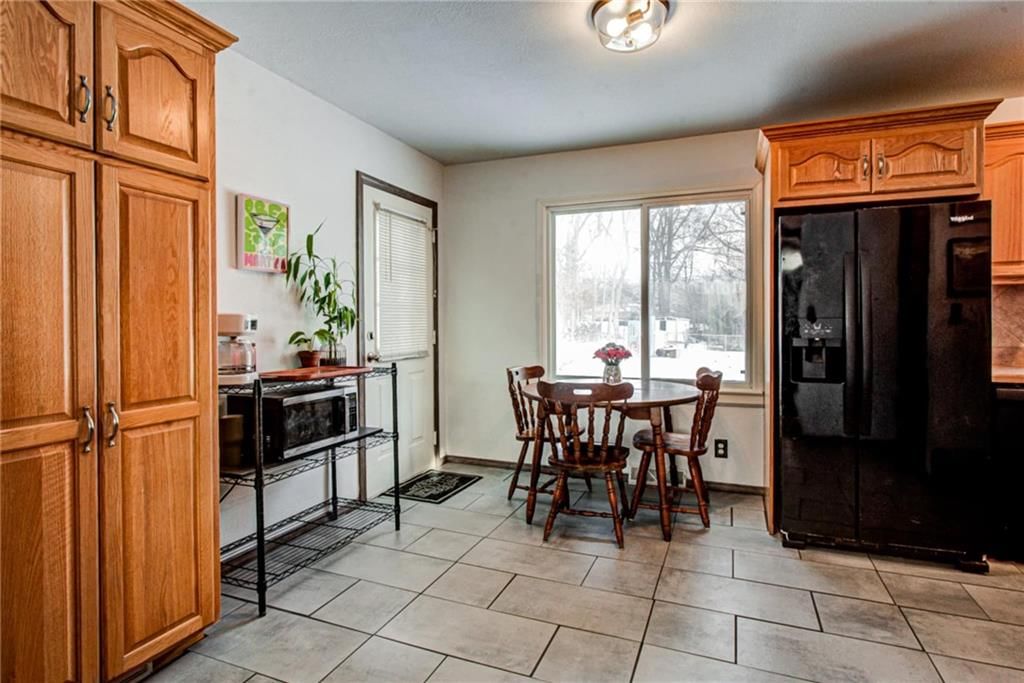 Photo 11 of 26 - 2205 Jil Street