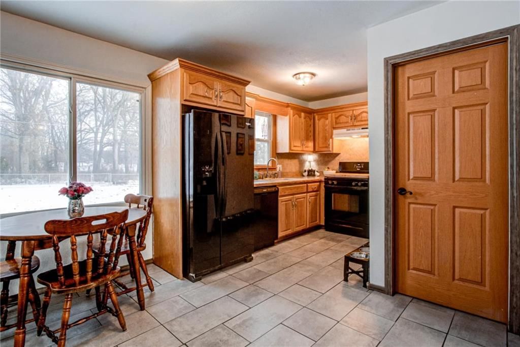 Photo 13 of 26 - 2205 Jil Street