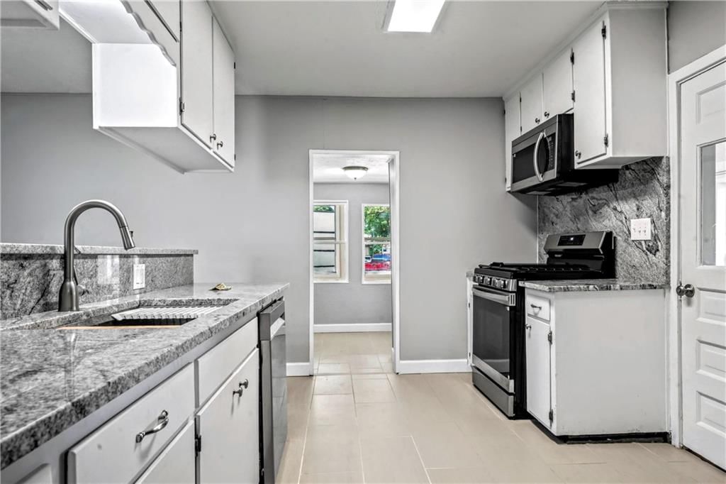 Photo 9 of 31 - 206 St Charles Street