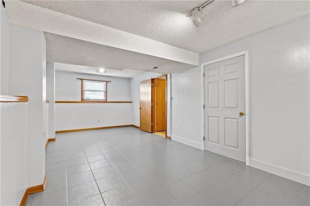 1124 N Ponca Drive — photo 31