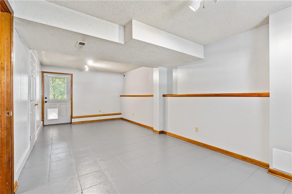 1124 N Ponca Drive — photo 32