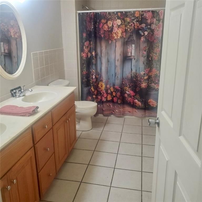 Photo 8 of 9 - 1801 S 41st Street
