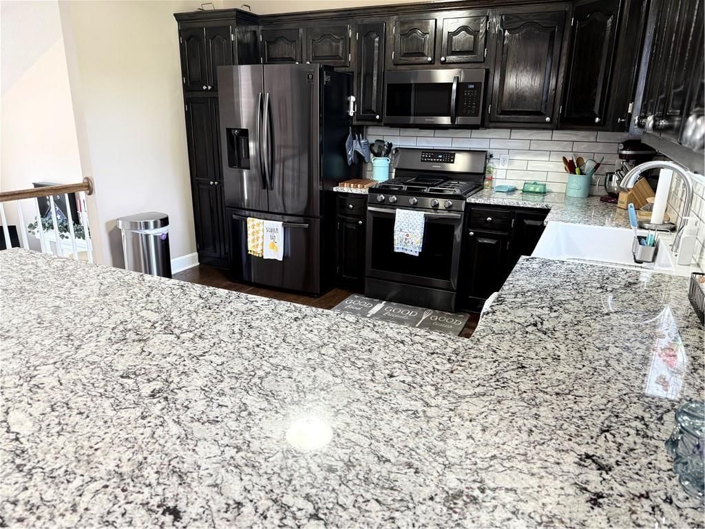 Photo 12 of 38 - 15440 NW 127th Street