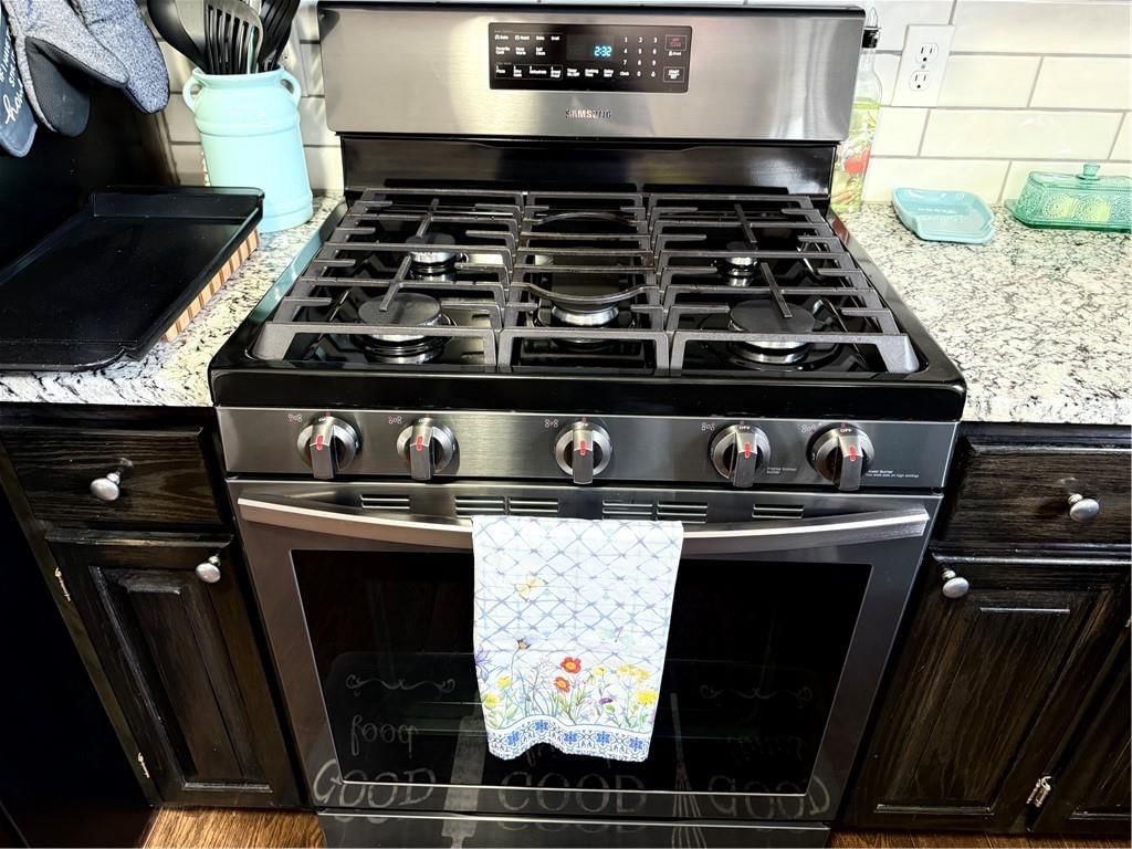 Photo 13 of 38 - 15440 NW 127th Street