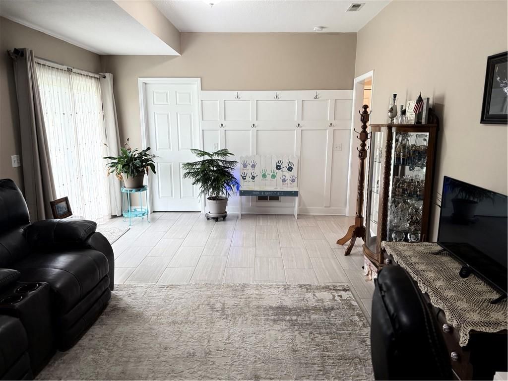 Photo 16 of 38 - 15440 NW 127th Street
