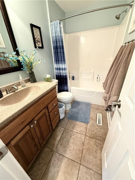 Photo 25 of 38 - 15440 NW 127th Street
