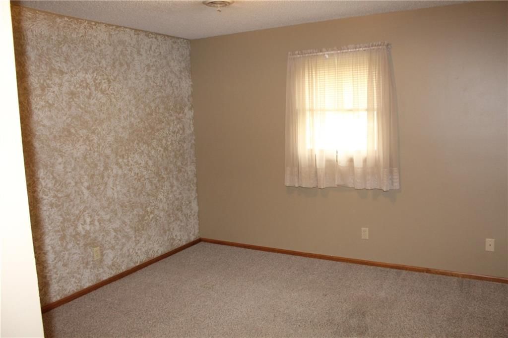 1405 N Walnut Street — photo 10