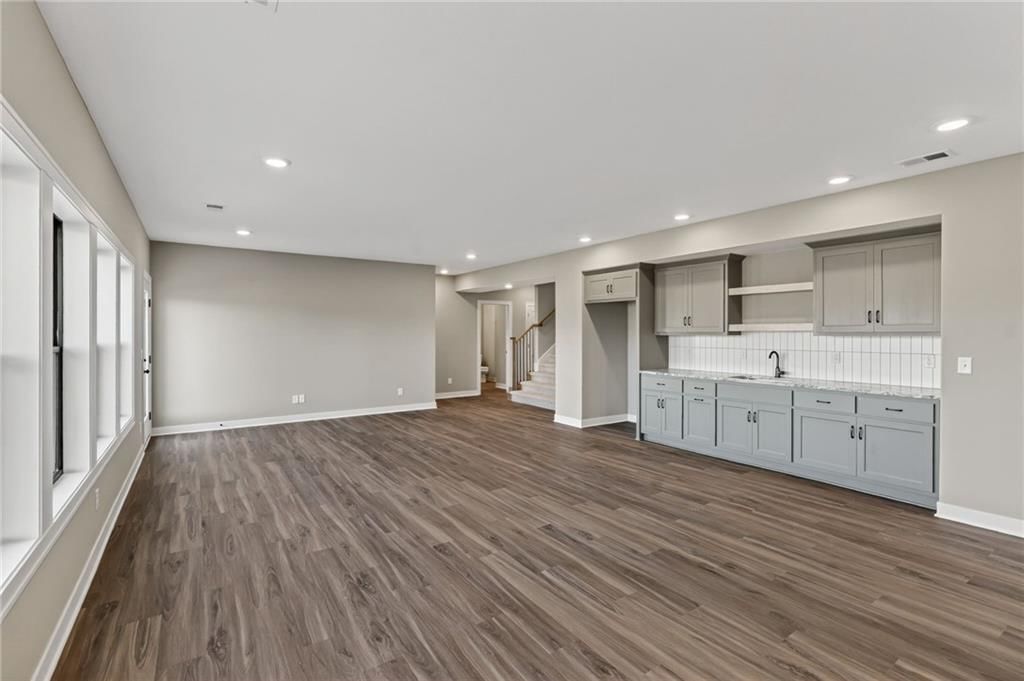7620 N Booth Avenue — photo 41