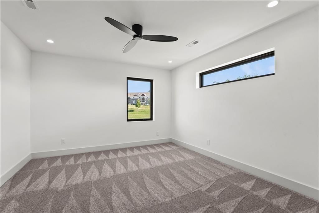 2621 NW 84th Place — photo 30