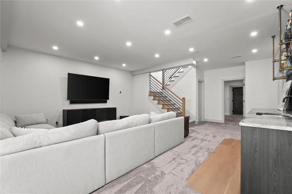 2621 NW 84th Place — photo 34