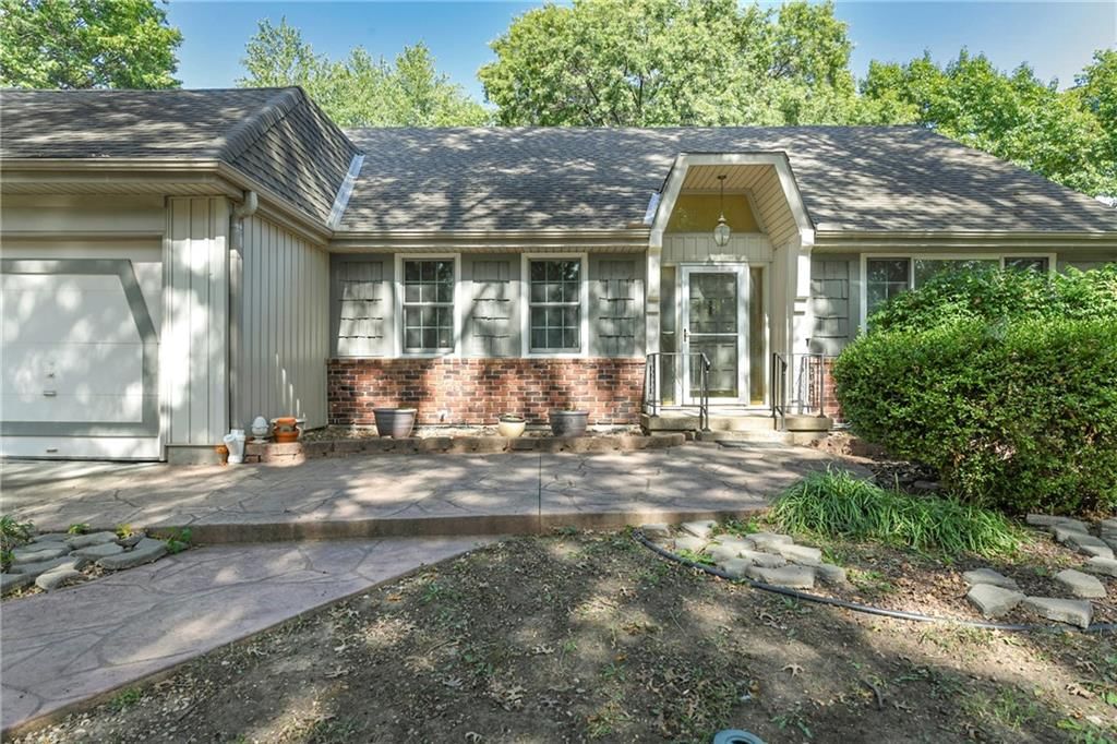 12022 W 100th Street — photo 4