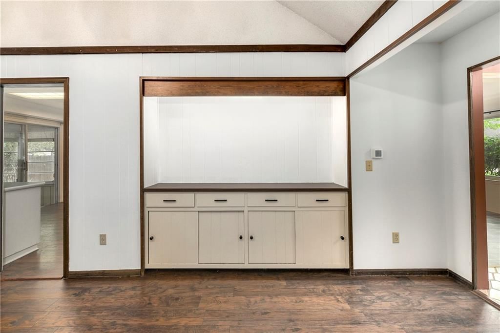 12022 W 100th Street — photo 22