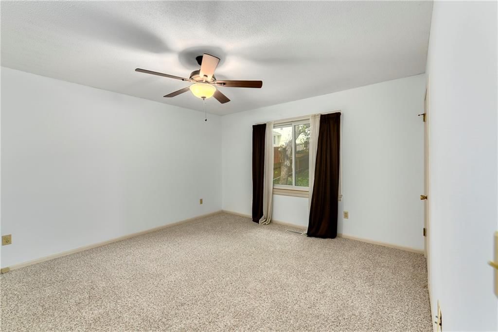 12022 W 100th Street — photo 31