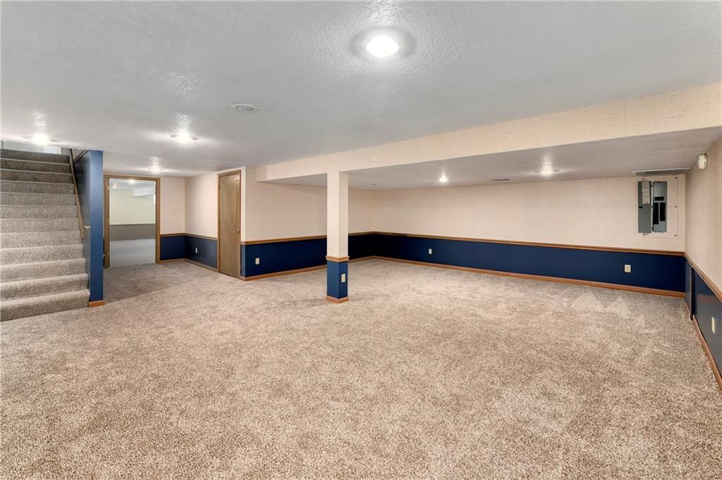 12022 W 100th Street — photo 45