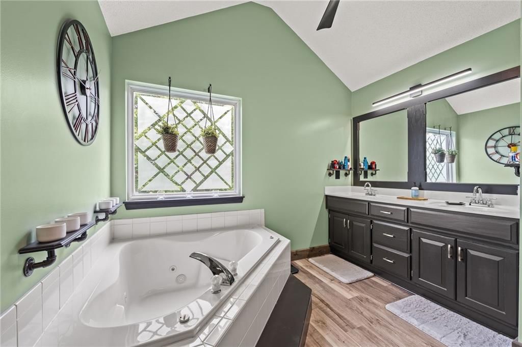 Photo 16 of 23 - 24316 W 57th Street