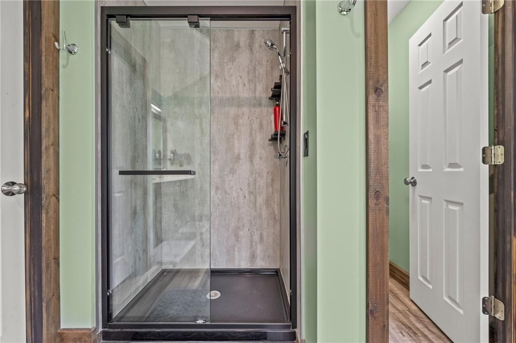 Photo 17 of 23 - 24316 W 57th Street