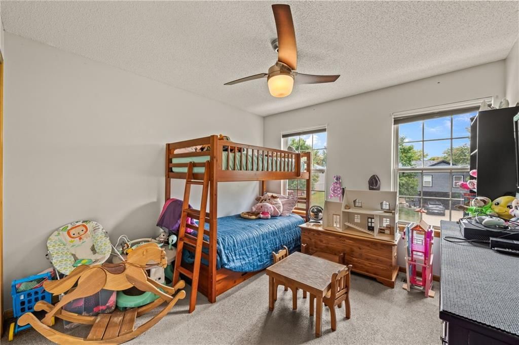 Photo 18 of 23 - 24316 W 57th Street