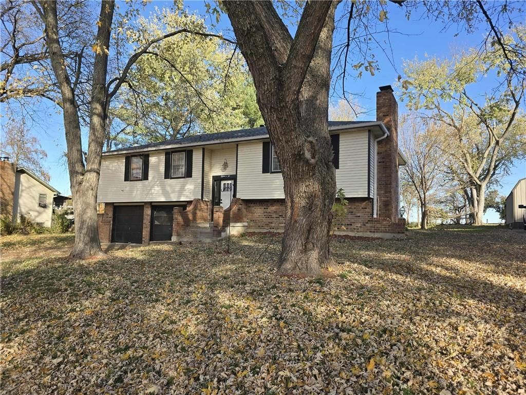 1502 S Main Street — photo 2