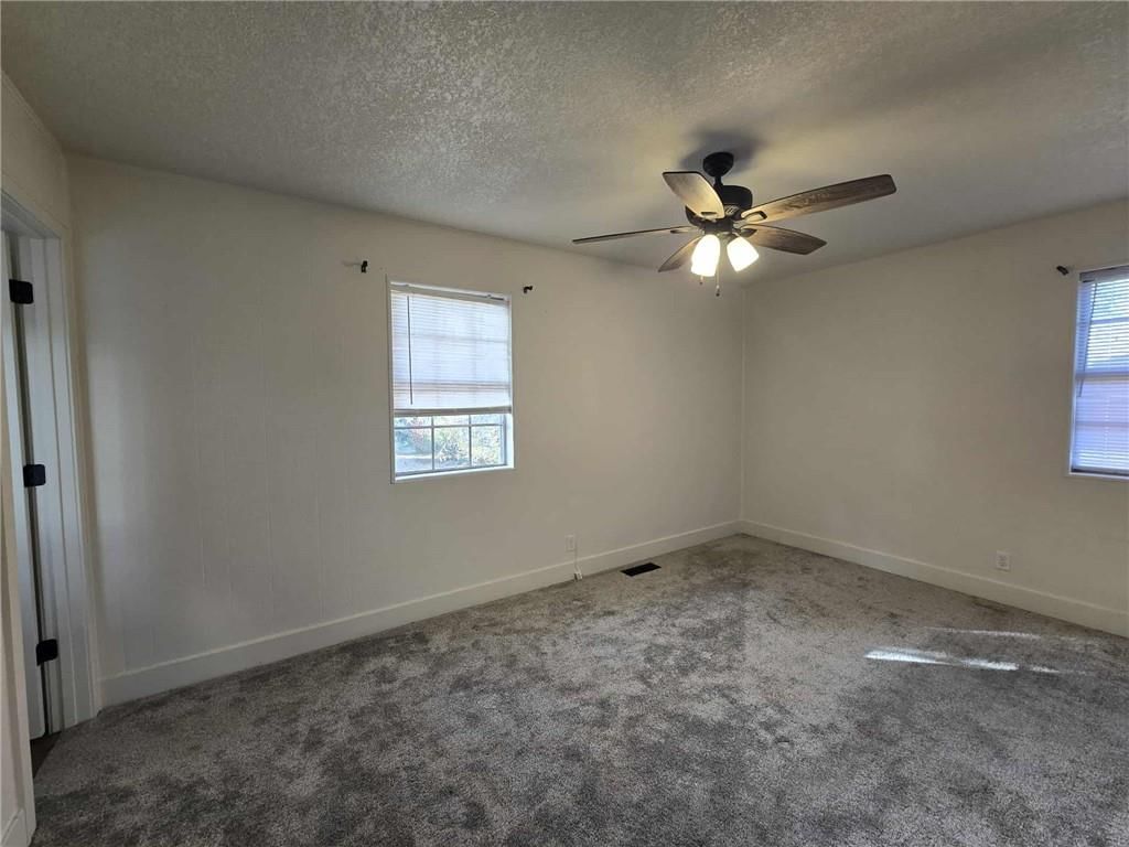 1502 S Main Street — photo 15