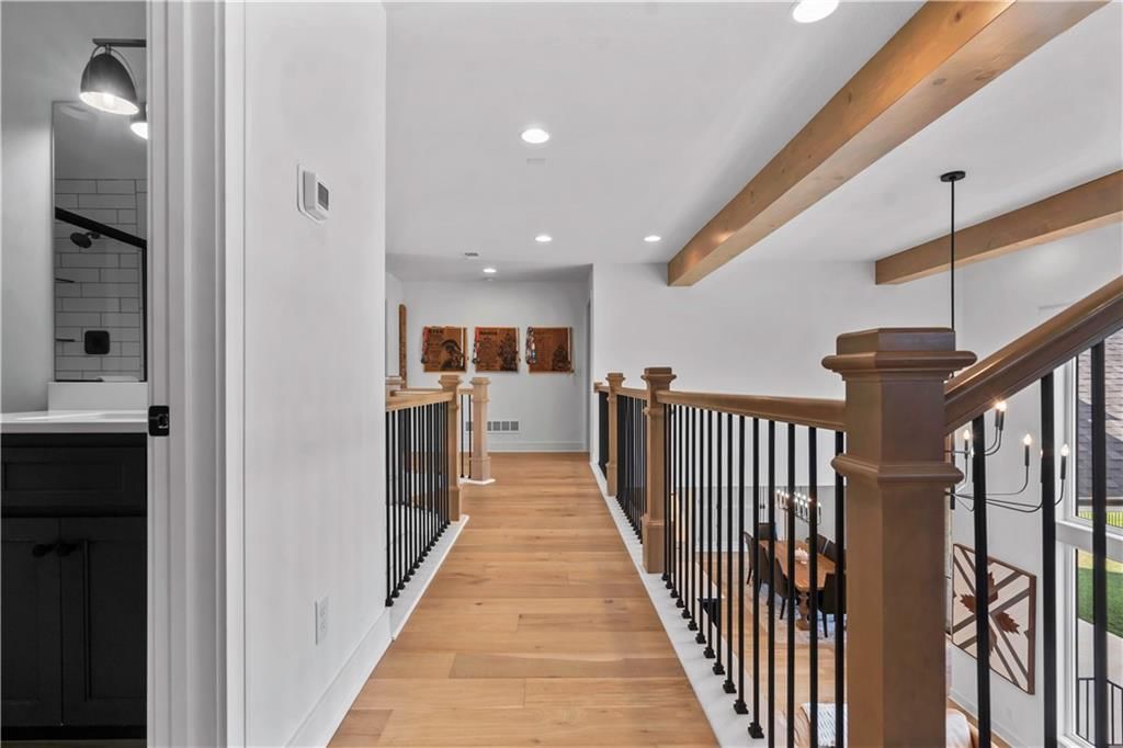 Photo 43 of 83 - 16805 Rosehill Street