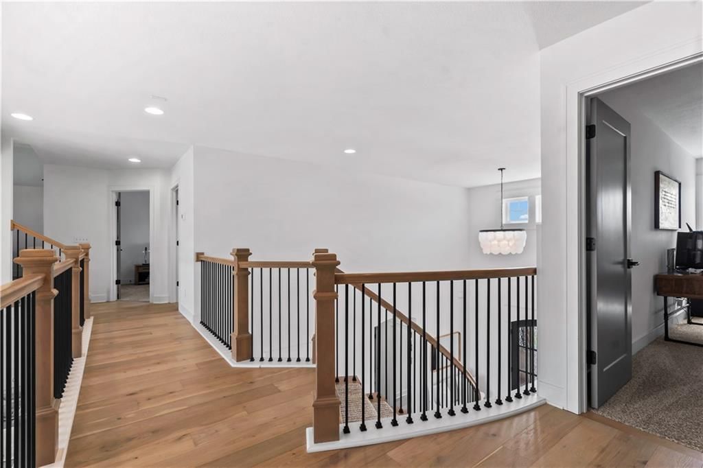Photo 45 of 83 - 16805 Rosehill Street