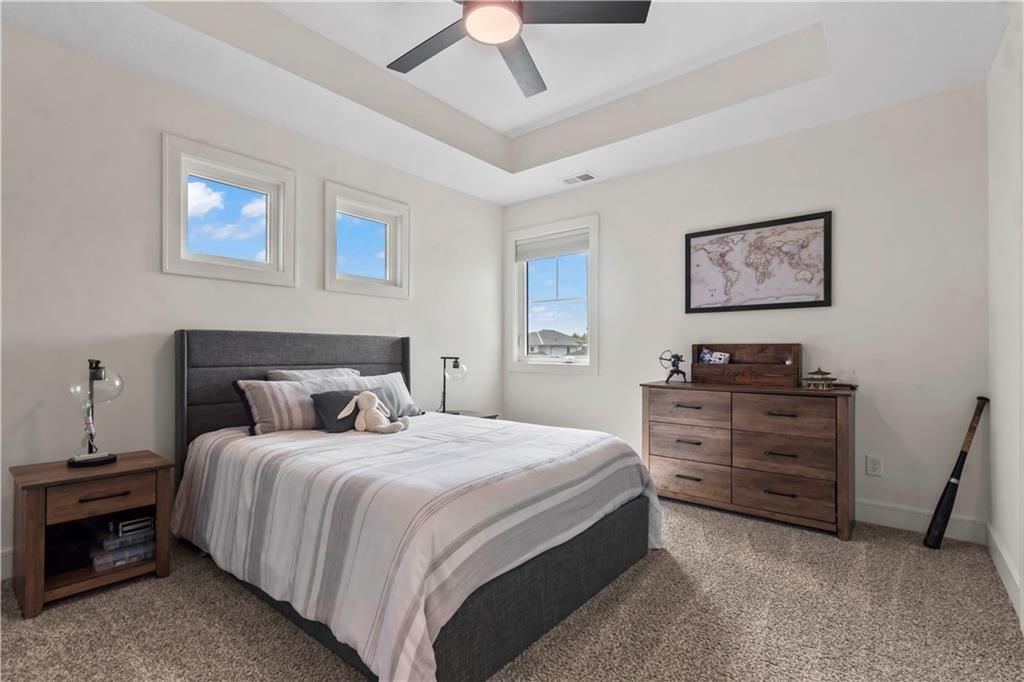 Photo 48 of 83 - 16805 Rosehill Street