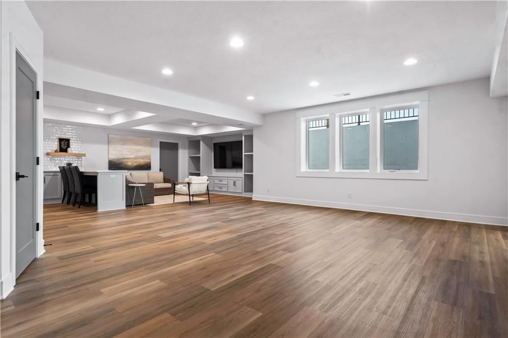 Photo 59 of 83 - 16805 Rosehill Street