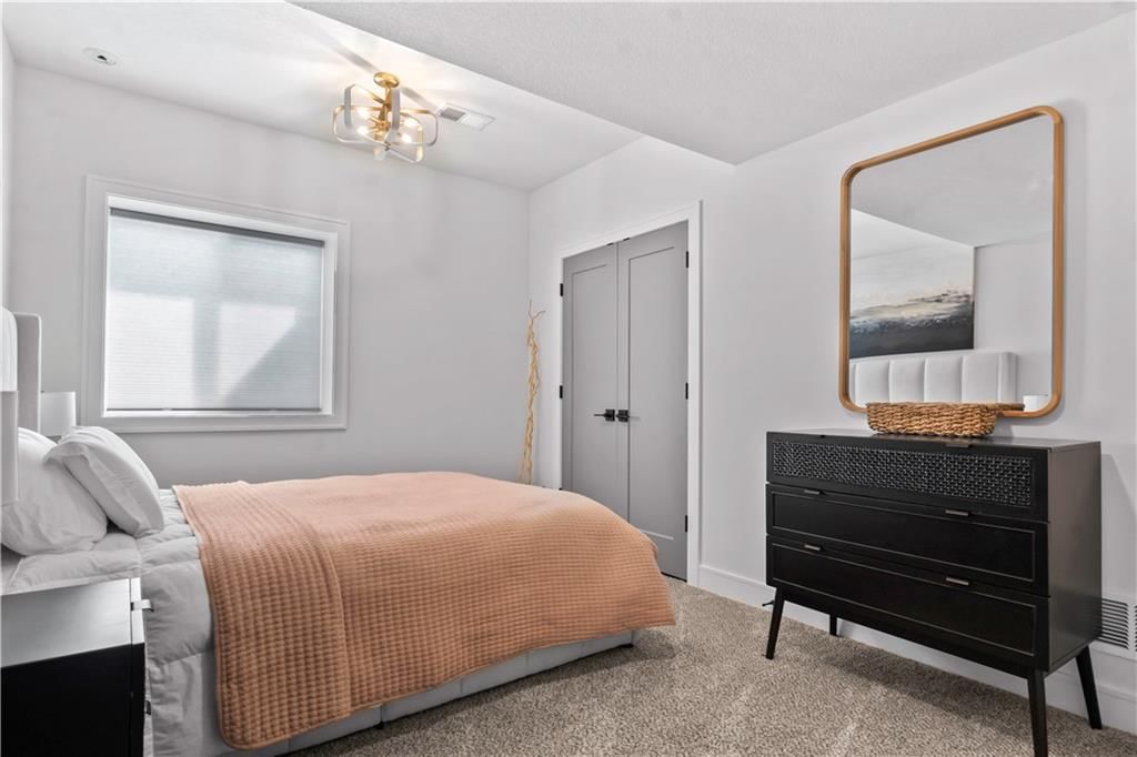 Photo 69 of 83 - 16805 Rosehill Street