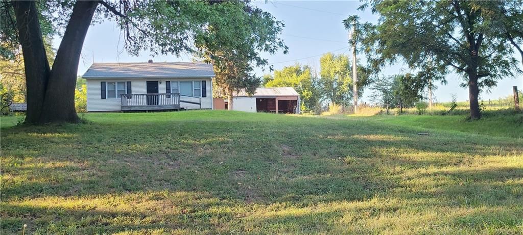 8002 Friendship Road — photo 3