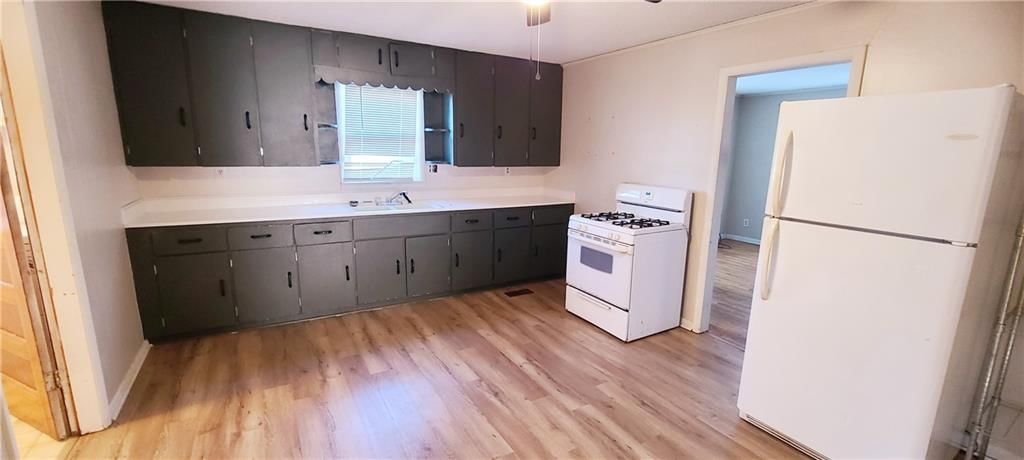 8002 Friendship Road — photo 6