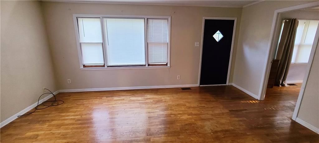 8002 Friendship Road — photo 8