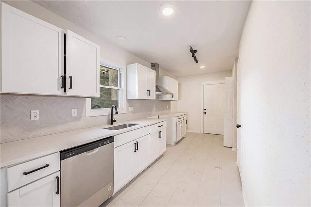 5158 Brookwood Avenue — photo 7