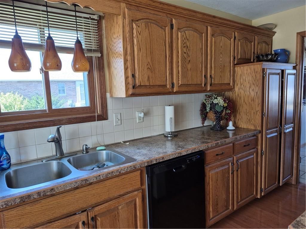 603 Kirkpatrick Street — photo 8