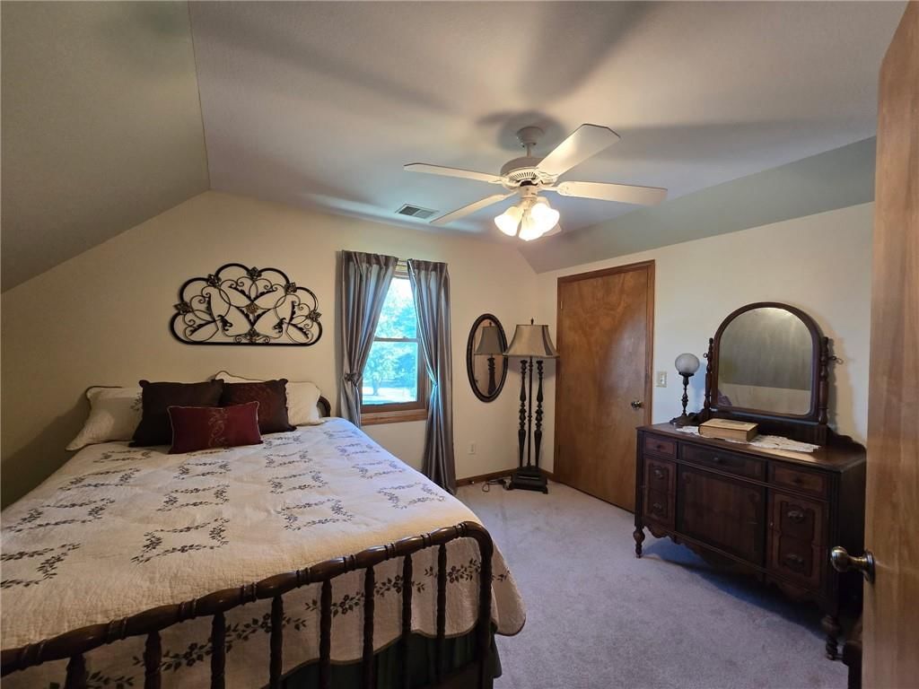 603 Kirkpatrick Street — photo 26