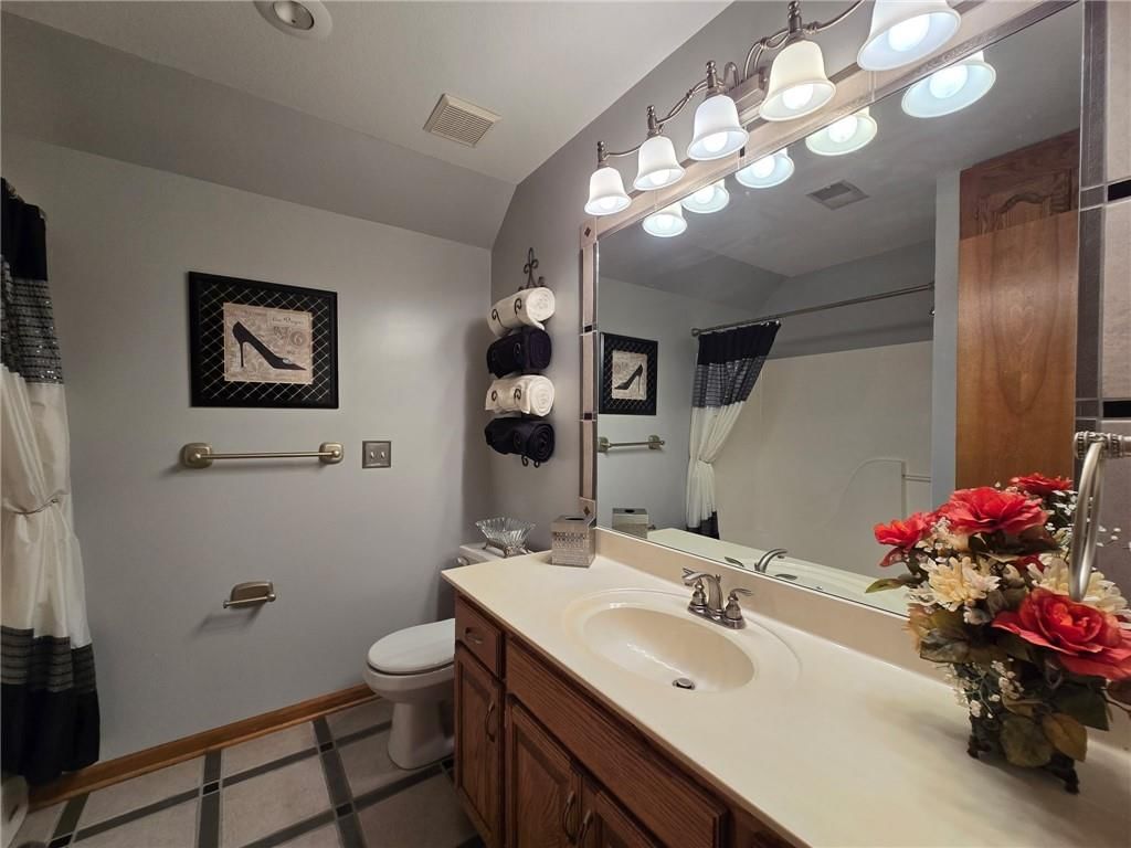 603 Kirkpatrick Street — photo 32