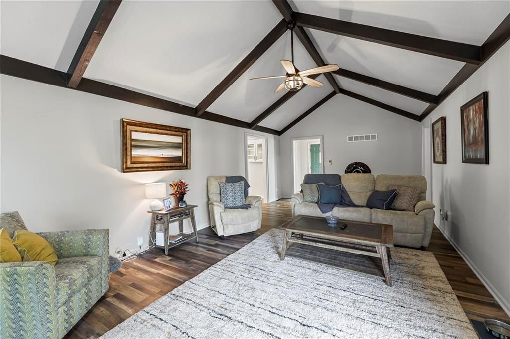 1113 NW Roanoke Drive — photo 9