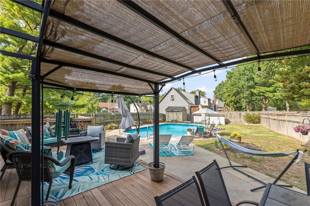 1113 NW Roanoke Drive — photo 32